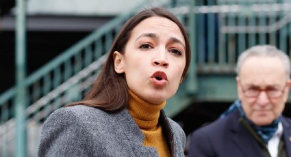 "Casi haces que me maten": Ocasio-Cortez acusa a Ted Cruz de incitar disturbios en el Capitolio