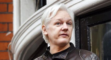 Jueza británica decidirá el miércoles si Assange sale en libertad condicional