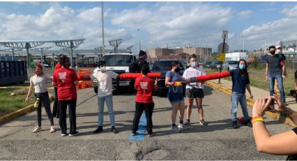 Bloquean entrada a cárcel en Nueva Jersey para exigir la liberación de migrantes detenidos