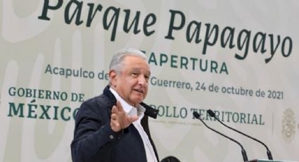 AMLO promete ayudar a damnificados por sismo que protestaron durante su evento en Acapulco