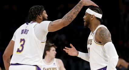 Lakers logra su primera victoria de la temporada con dramático triunfo sobre Grizzlies