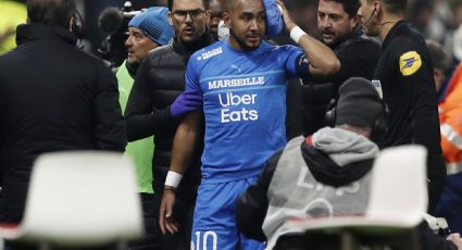 Dimitri Payet recibe botellazo y se cancela el clásico entre Lyon y Marsella en la Ligue 1