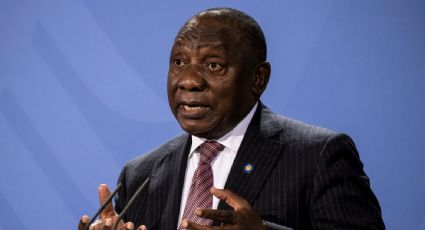 Presidente de Sudáfrica da positivo a Covid-19; el país atraviesa su cuarta ola de contagios