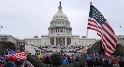 Gobierno de Biden conmemorará el 6 de enero como uno de los días "más oscuros para la democracia de EU"