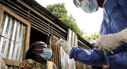 Sudáfrica y Botsuana concentran el 62% de los casos globales de Ómicron; la variante aumenta el riesgo de reinfección