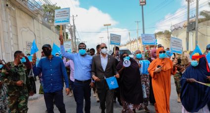 Dispersan a tiros a manifestantes en Somalia que protestaban contra el retraso de los comicios