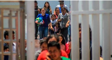 Migrantes y agentes fronterizos viven desconcierto durante el primer día de la reinstalación del programa "Quédate en México"