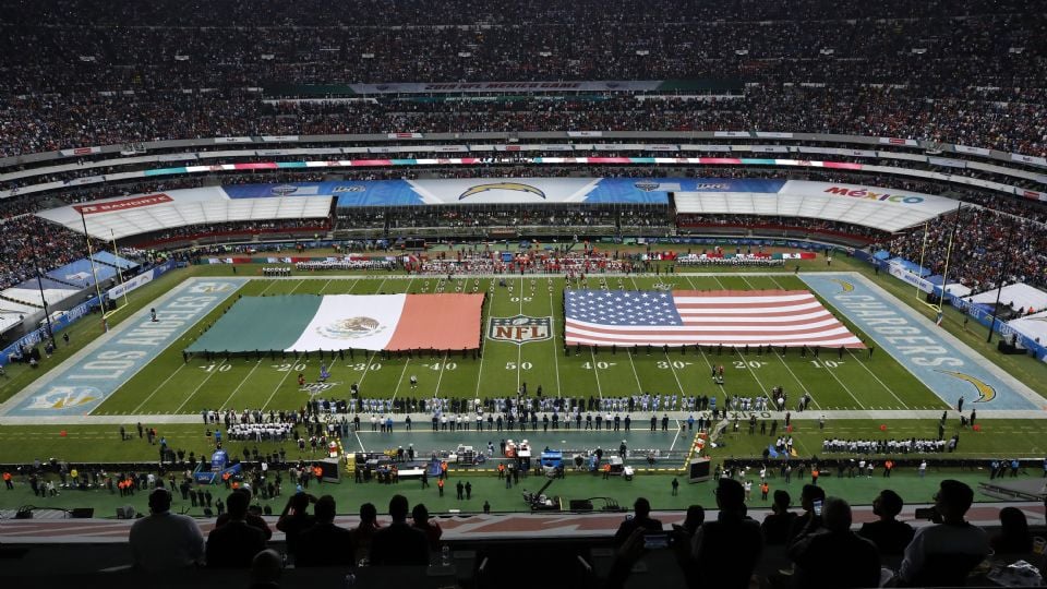 La NFL vuelve a México en 2025: El comisionado Roger Goodell anuncia ocho  partidos fuera de EU, uno de ellos en CDMX | LatinUS