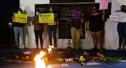 Feministas protestan en El Salvador por asesinato de Victoria en Tulum