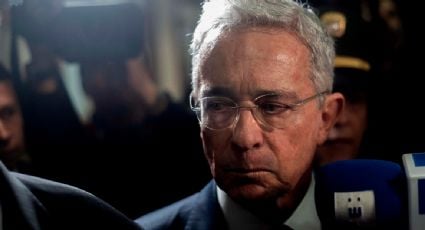 Fiscalía de Colombia pide a juez cerrar investigación contra el expresidente Álvaro Uribe