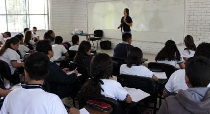 Diputados avalan en comisión prohibir comida chatarra y acceso gratuito a productos menstruales en escuelas