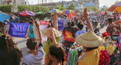 Ejército de Birmania corta el suministro de agua a ciudad con residentes opositores a la junta militar