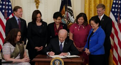 "El silencio ante los crímenes de odio es complicidad": Biden; promulga ley para frenar agresiones contra la comunidad asiática