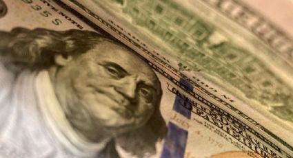 Ecuador anuncia aumento de 12 dólares mensuales al salario mínimo en el país