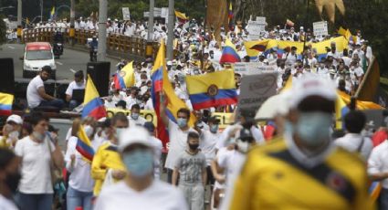 Líderes de protestas en Colombia anuncian suspensión temporal de marchas y bloqueos