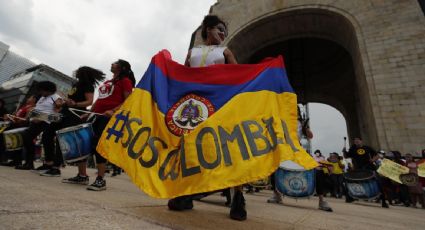 Cientos de colombianos protestan en CDMX contra la represión de Duque