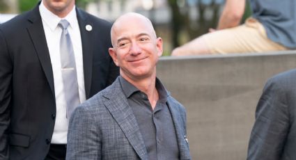 Miles de personas firman una petición para que Jeff Bezos no regrese a la Tierra