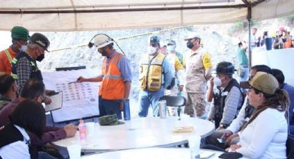 Gobierno de Coahuila informa que tres mineros siguen atrapados en mina de Múzquiz; continúan labores de búsqueda