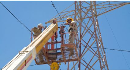 Otro tribunal revoca suspensiones a la reforma eléctrica de AMLO y permite su entrada en vigor