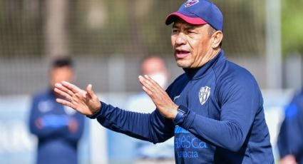 Ambriz sufre goleada de ‘bienvenida’ en el arranque de la pretemporada con el Huesca