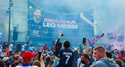 Messi conquista París en un día y la ciudad enloquece en busca de su playera del PSG