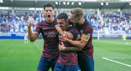 Nacho Ambriz y el Huesca inician con un triunfo su lucha por regresar a Primera División