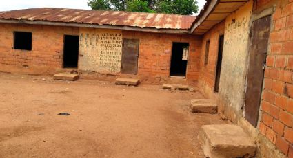 Hombres armados secuestran a 73 estudiantes de una escuela en el noroeste de Nigeria