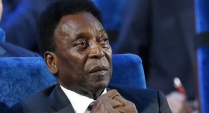 Pelé recibe el alta médica tras un mes hospitalizado