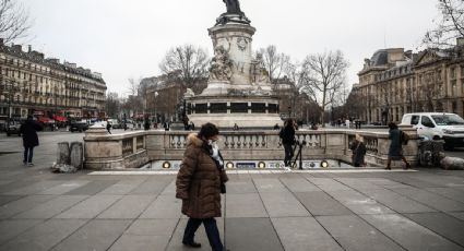 París restituye el uso obligatorio de cubrebocas en las calles