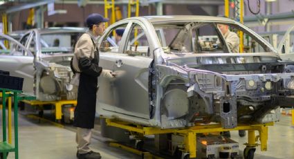 México pide panel de controversias del T-MEC por diferencias con EU sobre reglas de origen automotriz