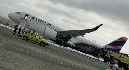 Avión de Latam se estrella contra camión de bomberos en el aeropuerto de Lima; hay dos muertos