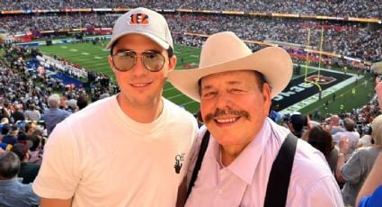 Senador de Morena, Armando Guadiana, presume foto en el Super Bowl LVI en Los Ángeles