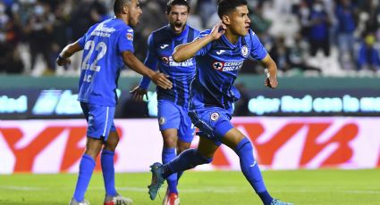 Cruz Azul, con gol del ‘Brujo’ Antuna y un Jesús Corona imbatible, ‘hechiza’ y vence al León