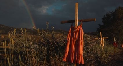 Amber Bracken gana el premio World Press Photo con imagen del homenaje a niños indígenas de Canadá víctimas de violencia en internado