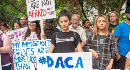 México urge a Biden dar la ciudadanía a los "dreamers" por ser parte importante de la economía y desarrollo social en EU