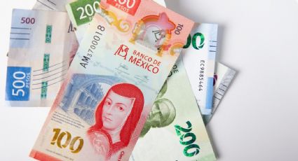 El peso mexicano hila tres jornadas a la baja debido a una posible recesión en Europa y EU