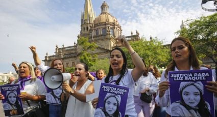 Activistas protestan en Guadalajara para exigir justicia por el feminicidio de Luz Raquel y ayuda para su hijo