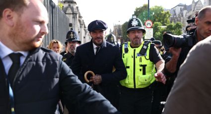 David Beckham espera más de 12 horas formado y se conmueve al entrar a la capilla ardiente de la reina Isabel II