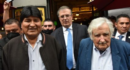 Ebrard aprovecha visita de los invitados especiales al Grito para nutrir su TikTok: pone a bailar a Evo y bromea con Mujica