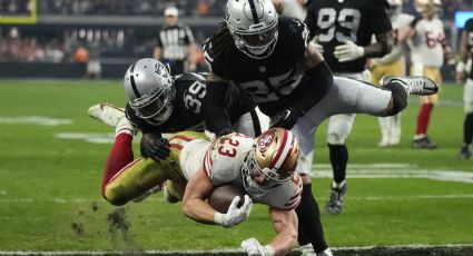 49ers hacen de 'malosos' e inician el año con emocionante triunfo en tiempo extra