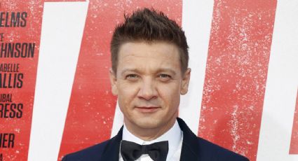 Jeremy Renner sale del hospital luego del accidente que sufrió al quitar nieve