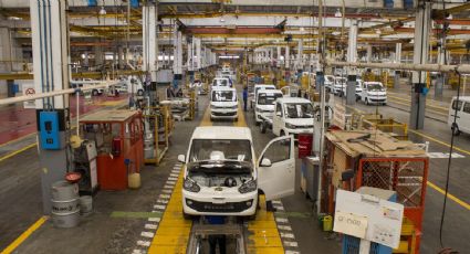 La actividad económica de México creció 2.3% interanual en noviembre, impulsada por el sector industrial