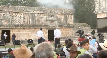 AMLO pasa susto en Uxmal: evento se interrumpe al registrarse humo por un corto circuito