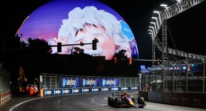 Checo Pérez marca el cuarto mejor tiempo en la segunda práctica del GP de Las Vegas