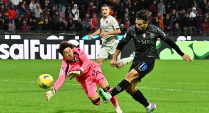 Memo Ochoa brinda recital de atajadas ante Napoli, pero no evita la séptima derrota del Salernitana??