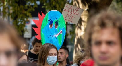 Estudio muestra que un tercio de las personas a nivel mundial aún duda de la crisis climática