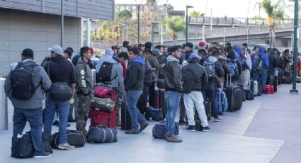 Condado en Arizona improvisa albergue ante el aumento del flujo migratorio y las bajas temperaturas