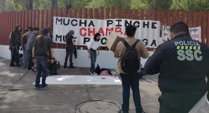 Trabajadores protestan en la Cámara de Diputados para exigir la aprobación de la reducción de la jornada laboral