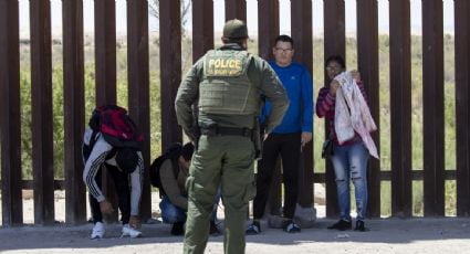 Trump planea concentrar a los migrantes irregulares en grandes centros de detención previo a ser expulsados