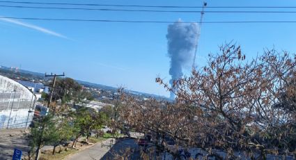 Reportan un incendio y una explosión en refinería de Pemex en Veracruz